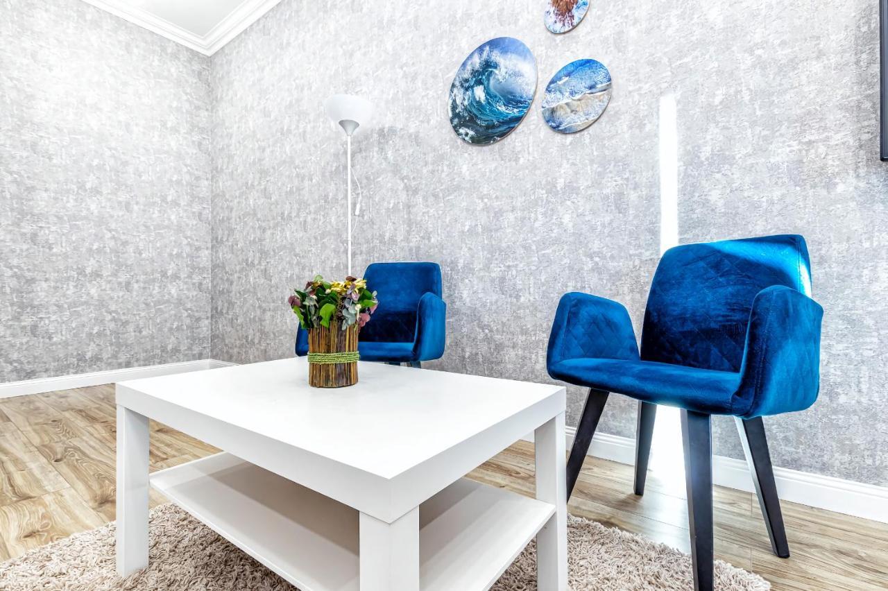 Raisson Aparthotel B172 Хан Шатыр Astana Bagian luar foto
